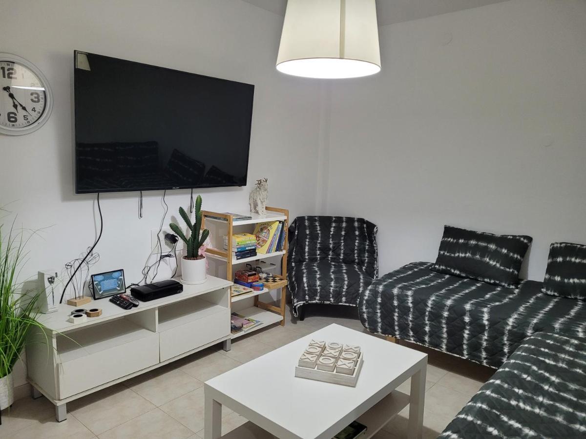 Akhva Accommodation Unit-אחווה יחידת אירוח Arad Eksteriør billede